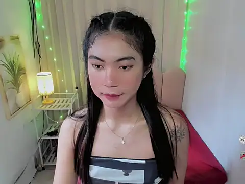 Snapshot of BigCockJade chatting on February 27, 4:56 am BigCockJade online show from February 27, 4:56 am