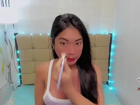 Snapshot of BigCockJade chatting on April 6, 5:14 pm BigCockJade online show from April 6, 5:14 pm