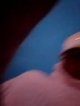 Ojitosbrrr online show from November 17, 12:33 pm