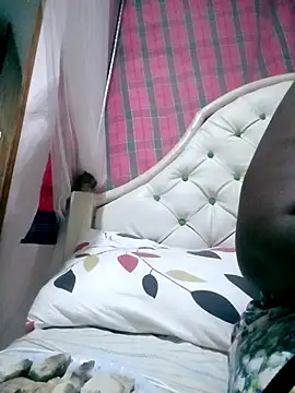 Snapshot of FaithMatsane chatting on October 31, 2:51 pm FaithMatsane online show from October 31, 2:51 pm