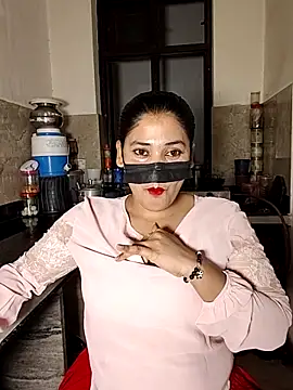 Heena-143 online show from April 23, 5:04 pm