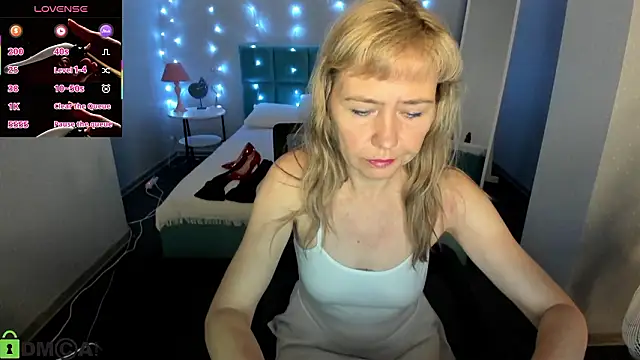 Carla Vogue online show from March 1, 10:50 am