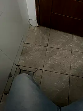 Snapshot of kuken94 chatting on November 22, 9:19 am kuken94 online show from November 22, 9:19 am