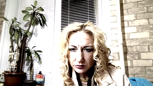 LilaniLoverx online show from November 21, 4:00 am