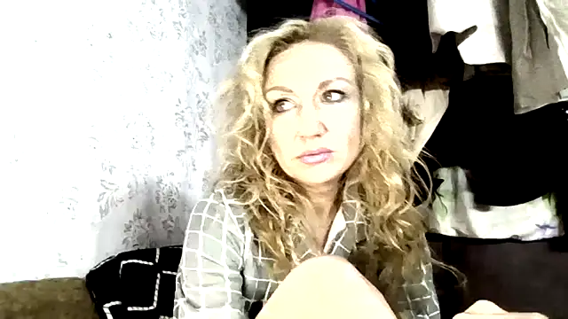 LilaniLoverx online show from December 20, 10:22 am