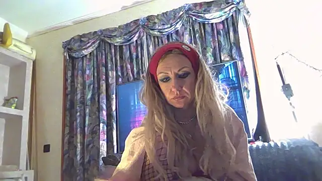 LilaniLoverx online show from April 21, 1:53 am