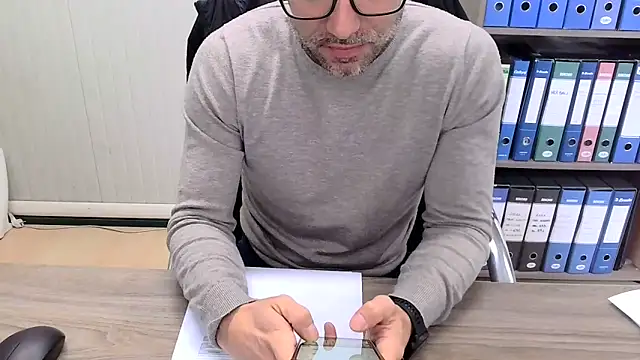 Evasionee online show from December 3, 8:34 am