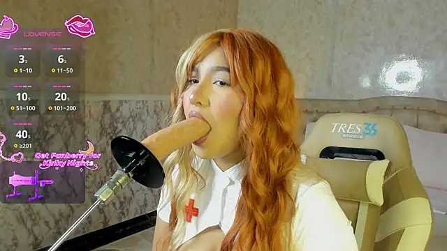 WhitneySweet online show from November 9, 10:02 am