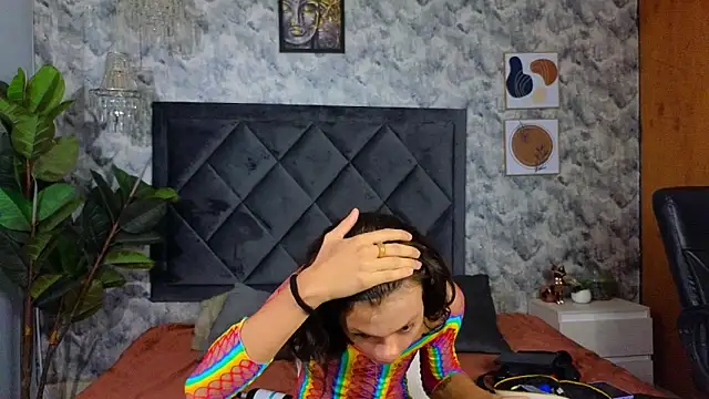 Indi rave online show from November 11, 1:11 pm