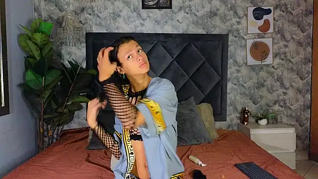 Indi rave online show from November 19, 12:49 pm