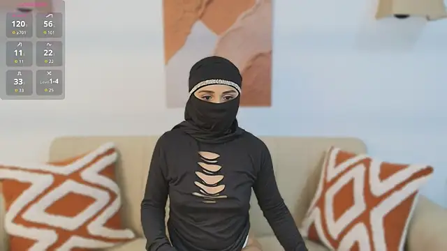 Snapshot of Lailaa_lush chatting on October 28, 7:12 am Lailaa lush online show from October 28, 7:12 am