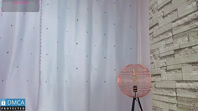 eva delight  online show from February 5, 11:04 am