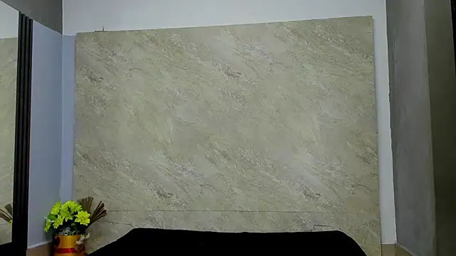 Sarahh-19 online show from November 15, 12:02 pm