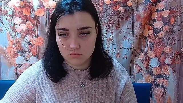 ScarletCargo online show from November 4, 6:01 am