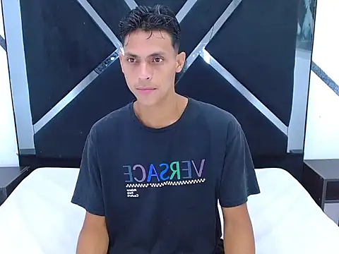 wiltom  online show from October 28, 12:09 pm