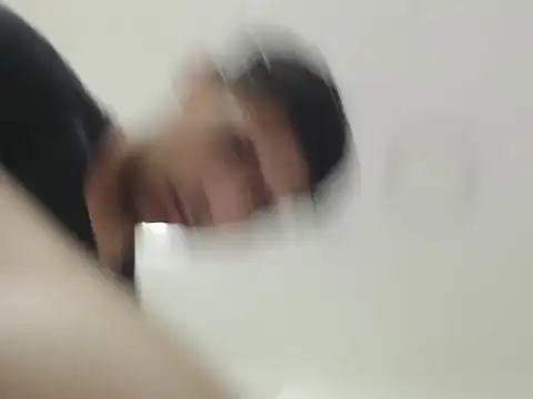 wiltom  online show from November 28, 3:31 am