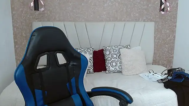 AliceSmity  online show from December 21, 5:53 pm