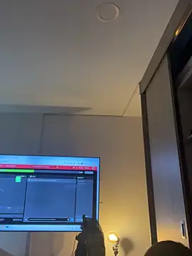 GiaStonne online show from November 28, 2:58 am