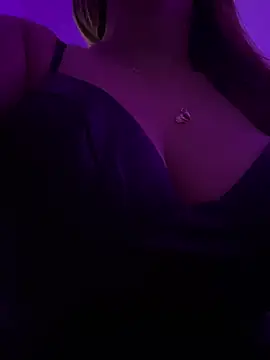 GiaStonne online show from March 14, 5:02 am