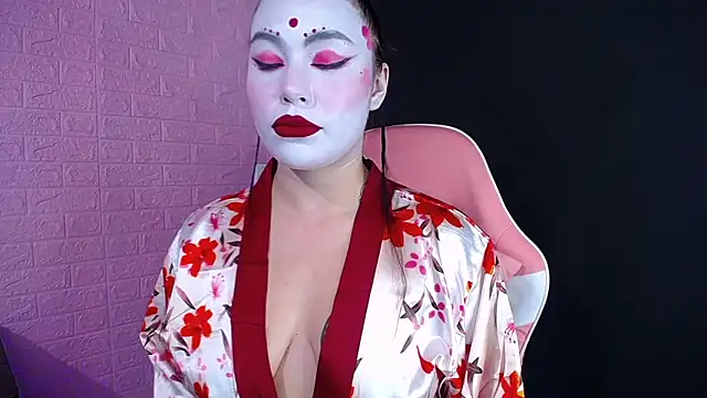 Dominic Queen1 online show from November 12, 1:11 pm