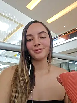 Snapshot of sophie-06 chatting on November 25, 4:29 pm sophie-06 online show from November 25, 4:29 pm