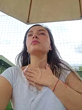 Snapshot of sophie-06 chatting on November 28, 5:59 pm sophie-06 online show from November 28, 5:59 pm