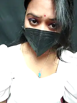 Mampykolkata online show from March 19, 4:44 pm