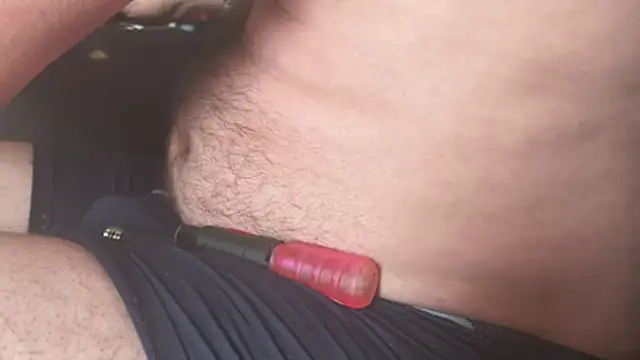 Snapshot of Fuckboyguyman chatting on April 24, 11:51 pm Fuckboyguyman online show from April 24, 11:51 pm