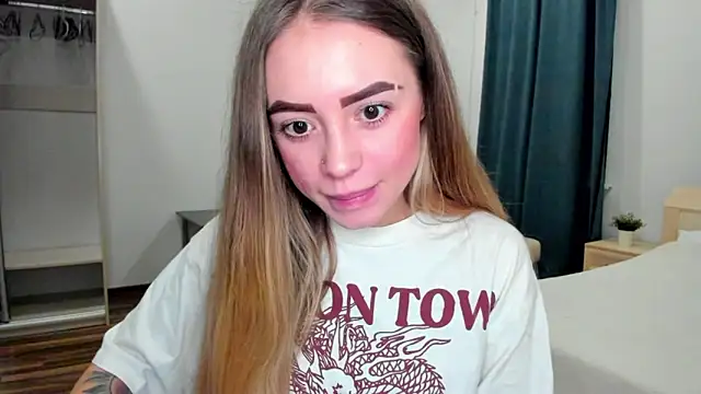 Snapshot of stellarblush chatting on November 2, 8:55 pm stellarblush online show from November 2, 8:55 pm