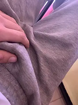 Snapshot of Unique-Man chatting on January 9, 12:41 pm Unique-Man online show from January 9, 12:41 pm