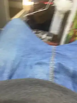 Snapshot of Unique-Man chatting on February 11, 4:01 pm Unique-Man online show from February 11, 4:01 pm