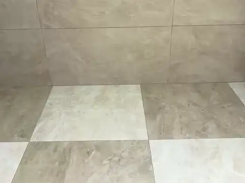 BrunoTwinkXXL online show from December 3, 11:58 pm