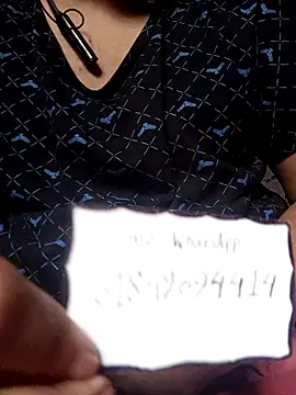 Snapshot of Naughty_Mow chatting on October 27, 1:53 am Naughty Mow online show from October 27, 1:53 am