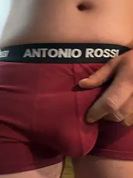 davi73d online show from November 30, 4:05 am