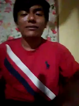 GuzzMiranda18 online show from November 15, 8:44 am