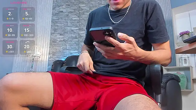 zack joness18 online show from February 17, 4:20 am