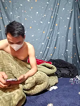 Phoena-a online show from December 20, 11:56 pm