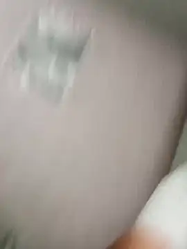 Snapshot of Leocuma82 chatting on February 8, 7:06 pm Leocuma82 online show from February 8, 7:06 pm