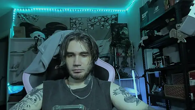 Go V Cs online show from November 15, 7:43 pm