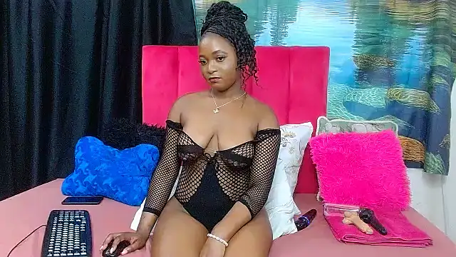 Lisa-001 online show from April 5, 3:42 pm