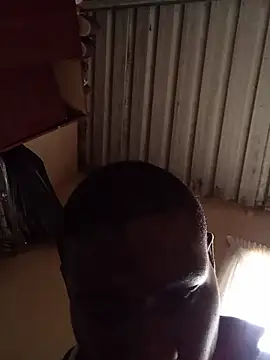 younggblackkCOCK19 online show from October 30, 9:33 am