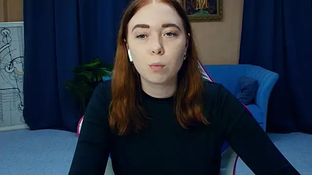 AddieOsler online show from April 11, 7:29 pm