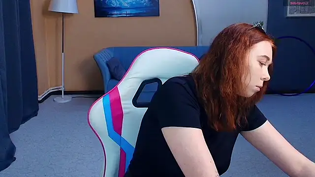 AddieOsler online show from June 11, 8:18 pm