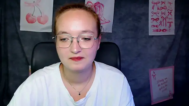 MissAriaa online show from August 3, 12:21 pm
