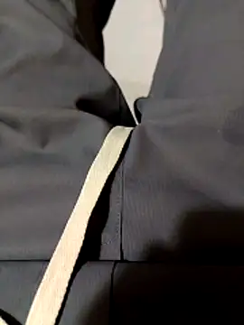 Snapshot of bigblackcock0111 chatting on April 14, 4:18 am bigblackcock0111 online show from April 14, 4:18 am