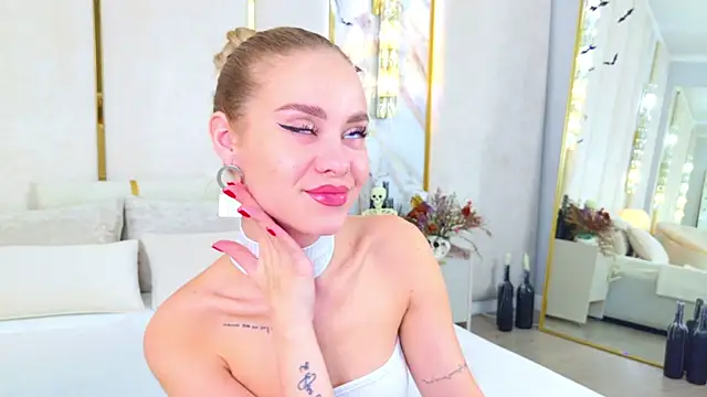 Rose Masson online show from November 4, 5:50 am