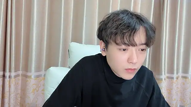 xiaoxiao1025 online show from October 29, 12:29 pm