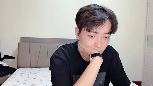 xiaoxiao1025 online show from November 7, 10:15 am