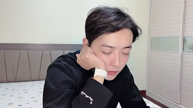 xiaoxiao1025 online show from December 1, 1:49 pm