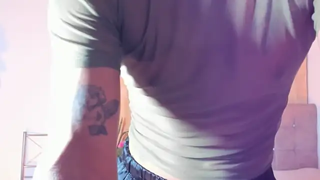 nahomi28  online show from November 3, 4:52 pm